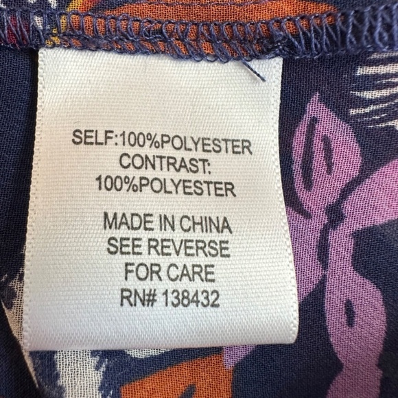 Modcloth Short Sleeve Top Sheer Floral Lemur Frogs & Parrot Print Womens S NEW - Picture 12 of 15